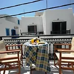 Anixis Aparthotel