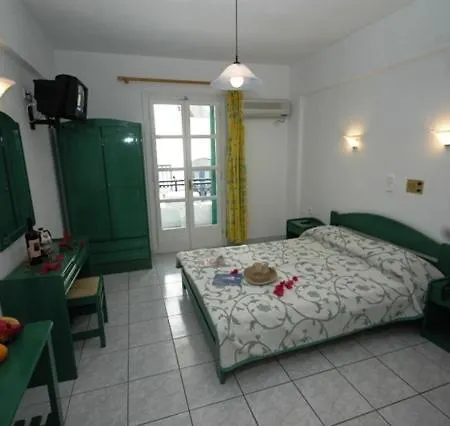 Anixis Aparthotel Naxos City