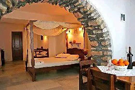 Anixis Aparthotel *